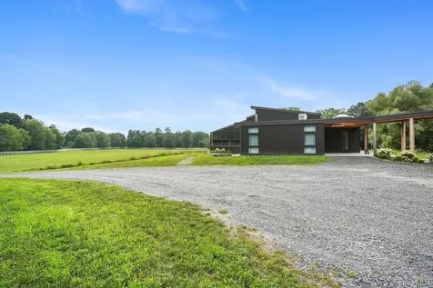 476 Carpenter Hill Road Pine Plains NY 12567