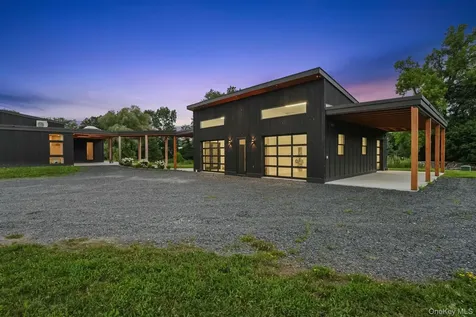 476 Carpenter Hill Road Pine Plains NY 12567