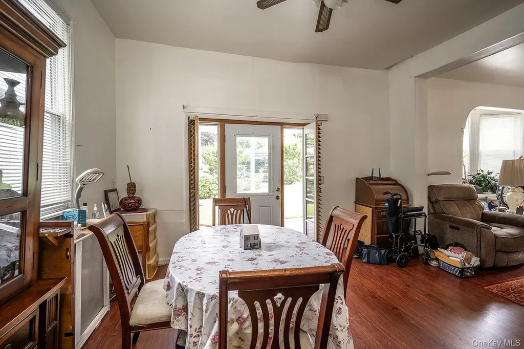 90 Broadway Ossining NY 10562