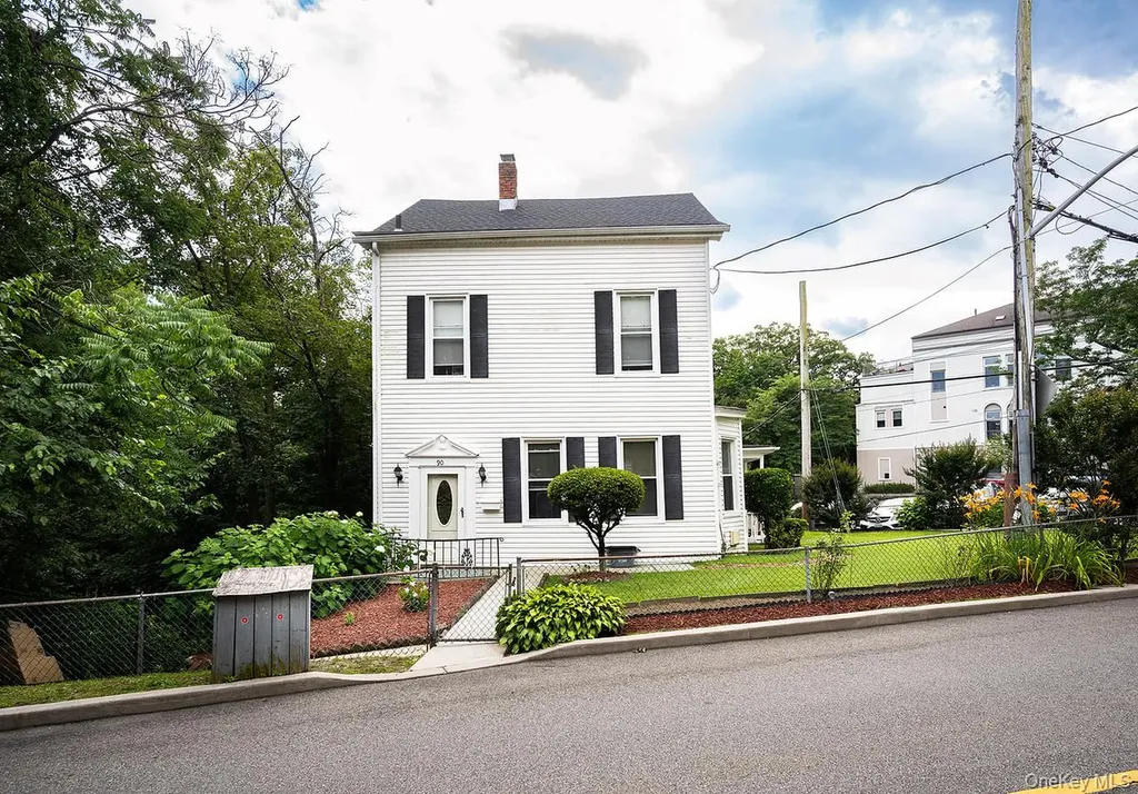 90 Broadway Ossining NY 10562
