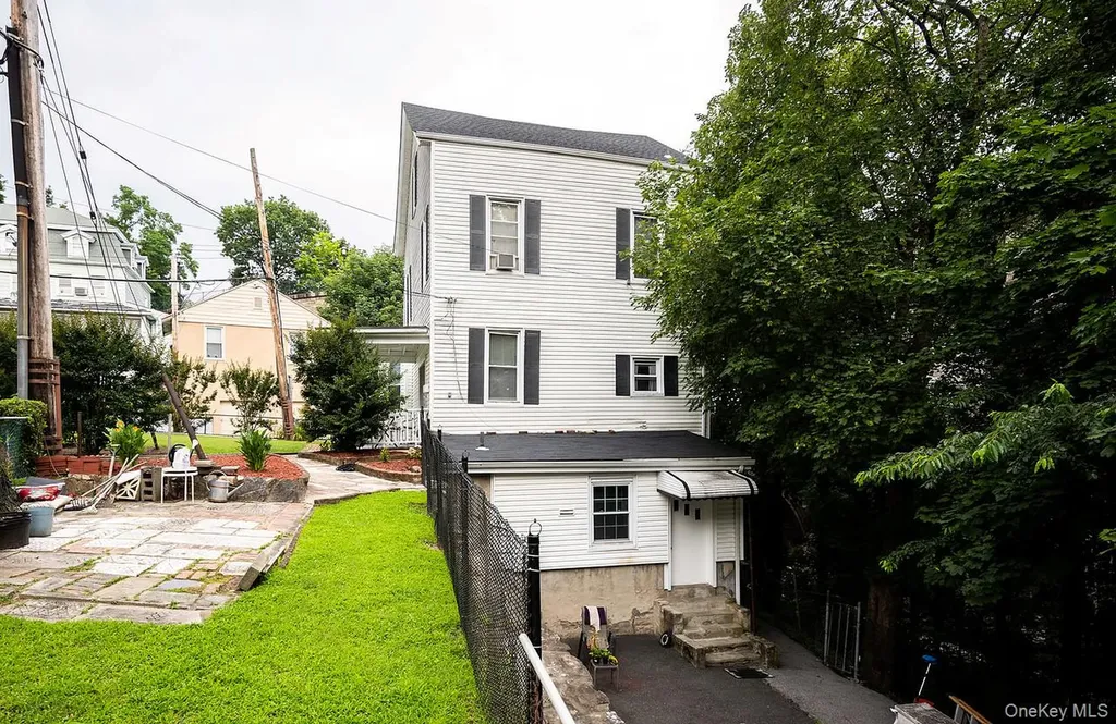 90 Broadway Ossining NY 10562