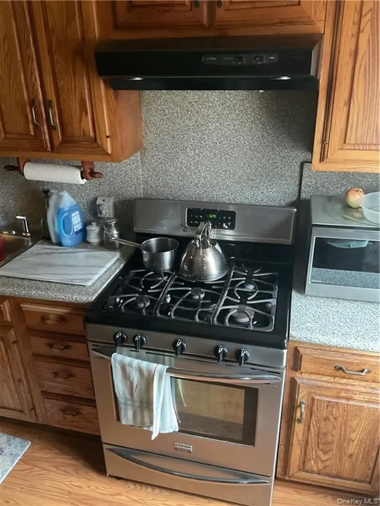 625 S 5th Avenue Mount Vernon NY 10550