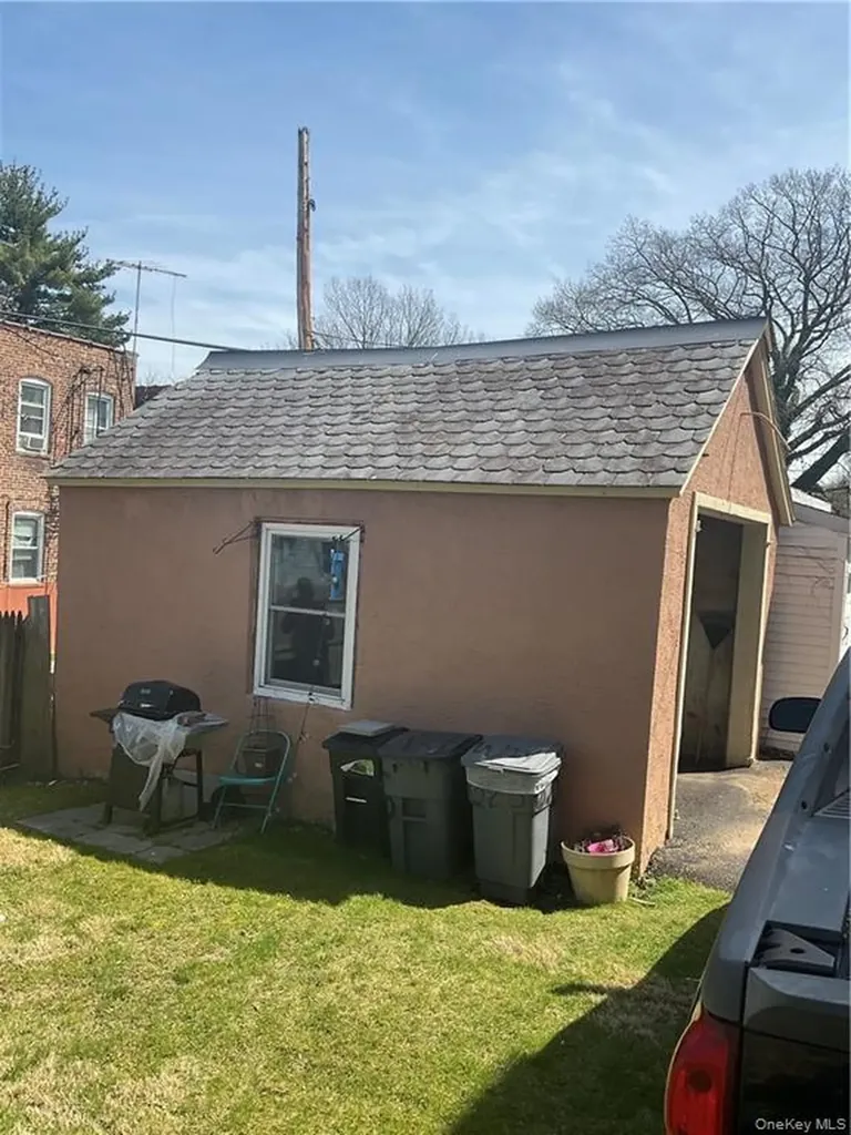 625 S 5th Avenue Mount Vernon NY 10550