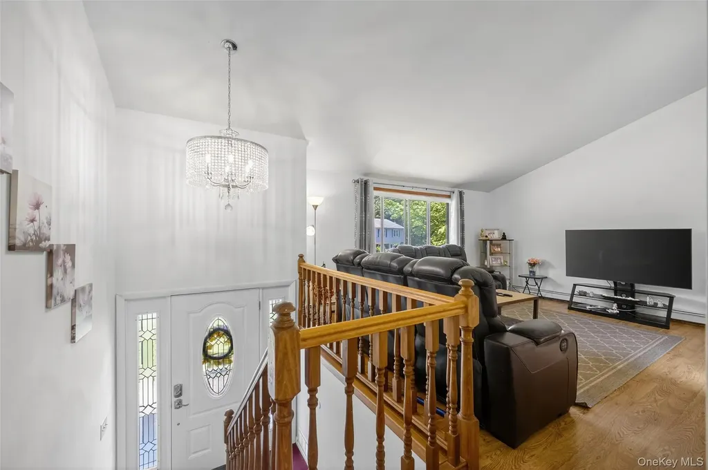 49 Raker Road Poughkeepsie NY 12603