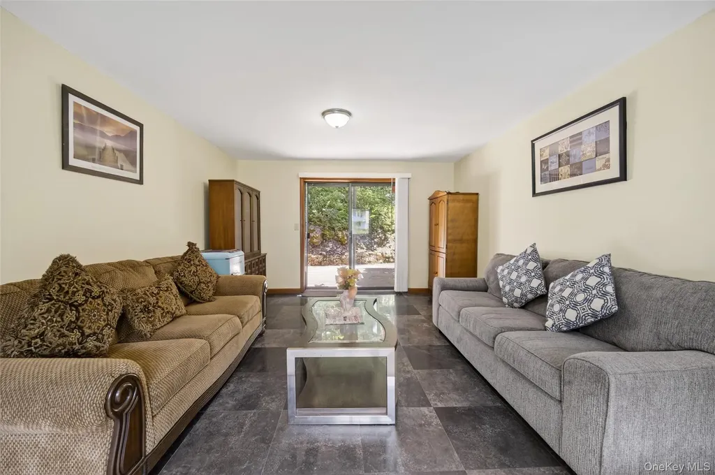 49 Raker Road Poughkeepsie NY 12603