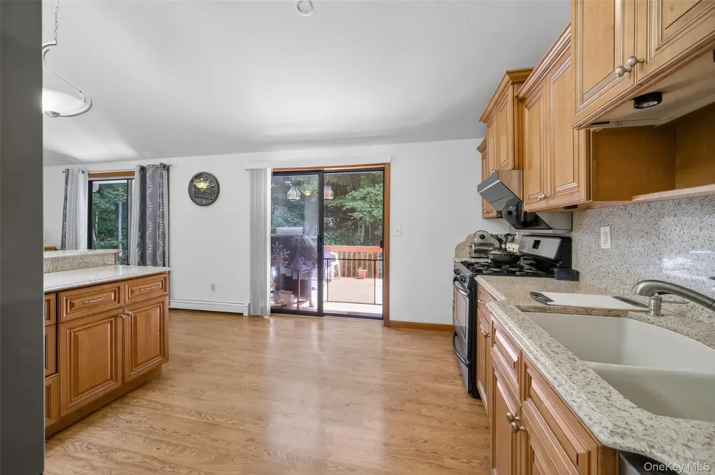 49 Raker Road Poughkeepsie NY 12603