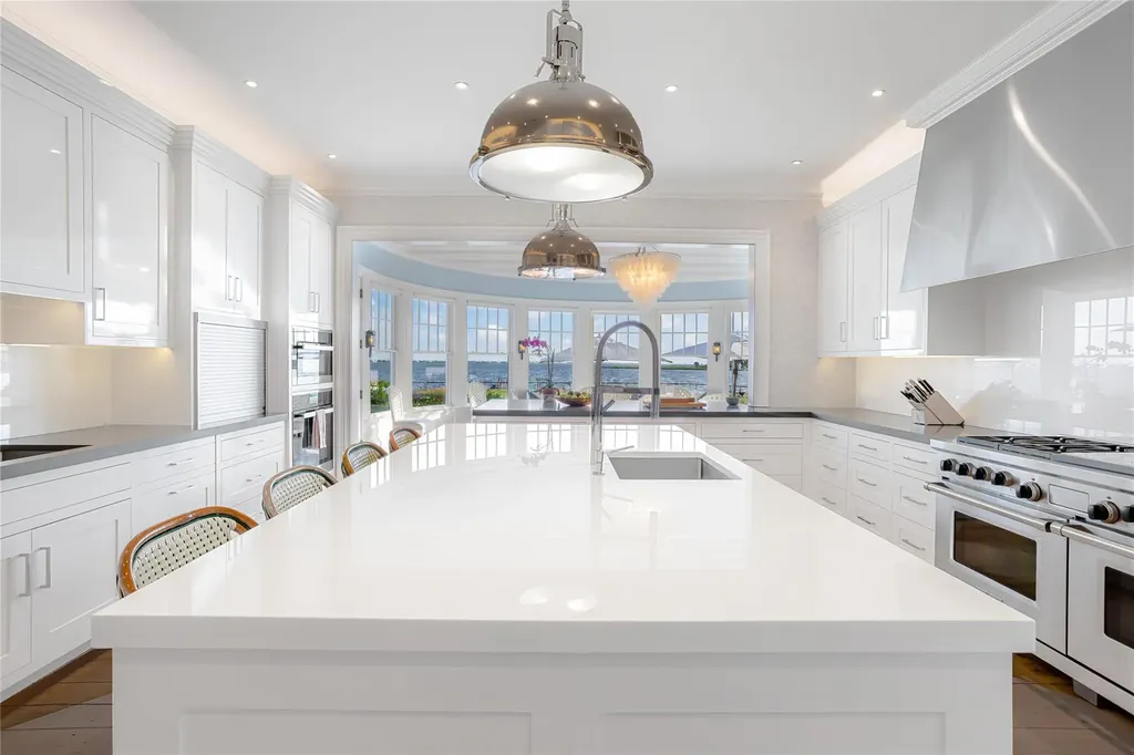 59 Shore Road Westhampton NY 11977