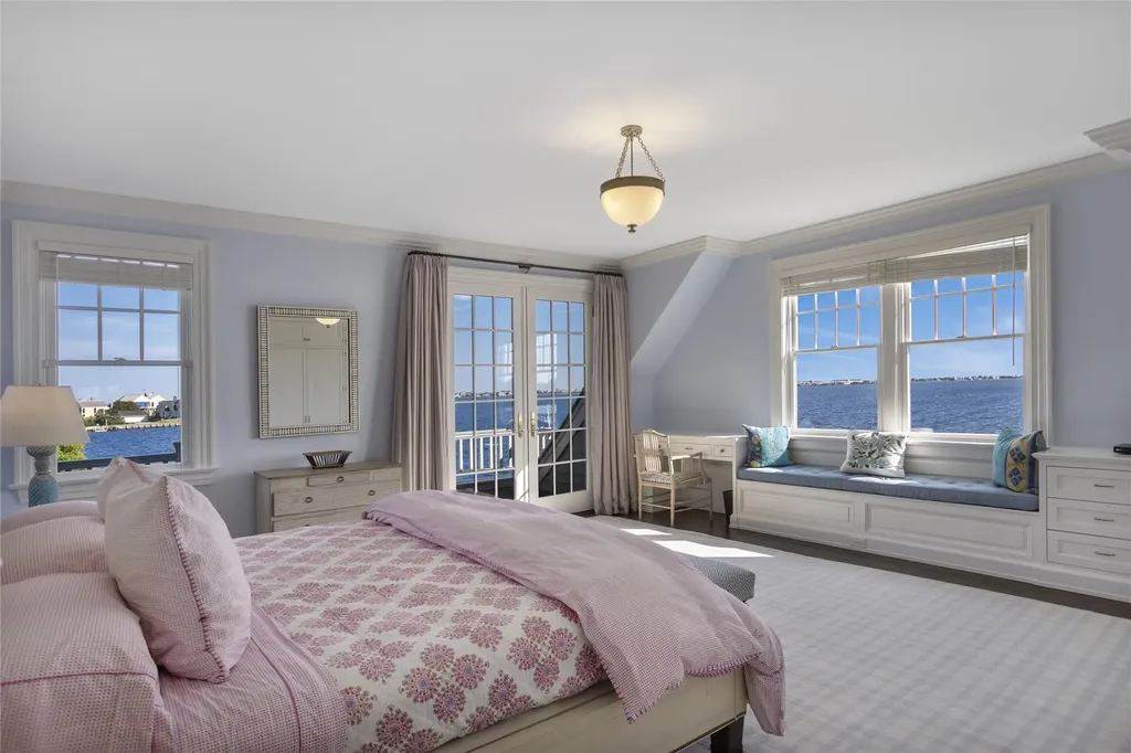 59 Shore Road Westhampton NY 11977