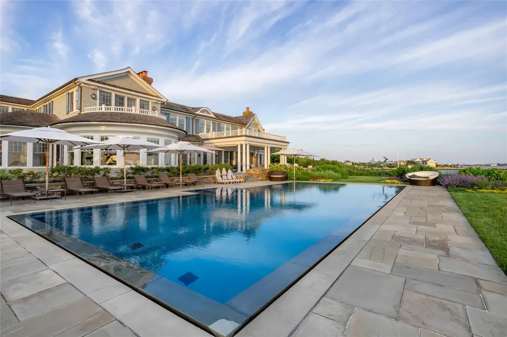 59 Shore Road Westhampton NY 11977