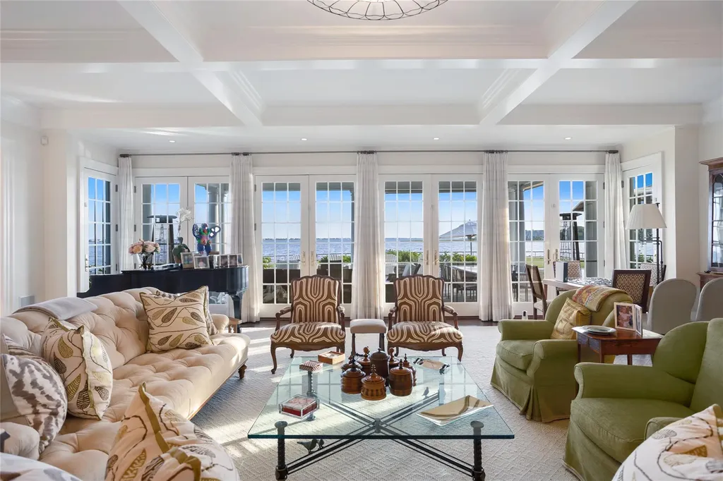 59 Shore Road Westhampton NY 11977