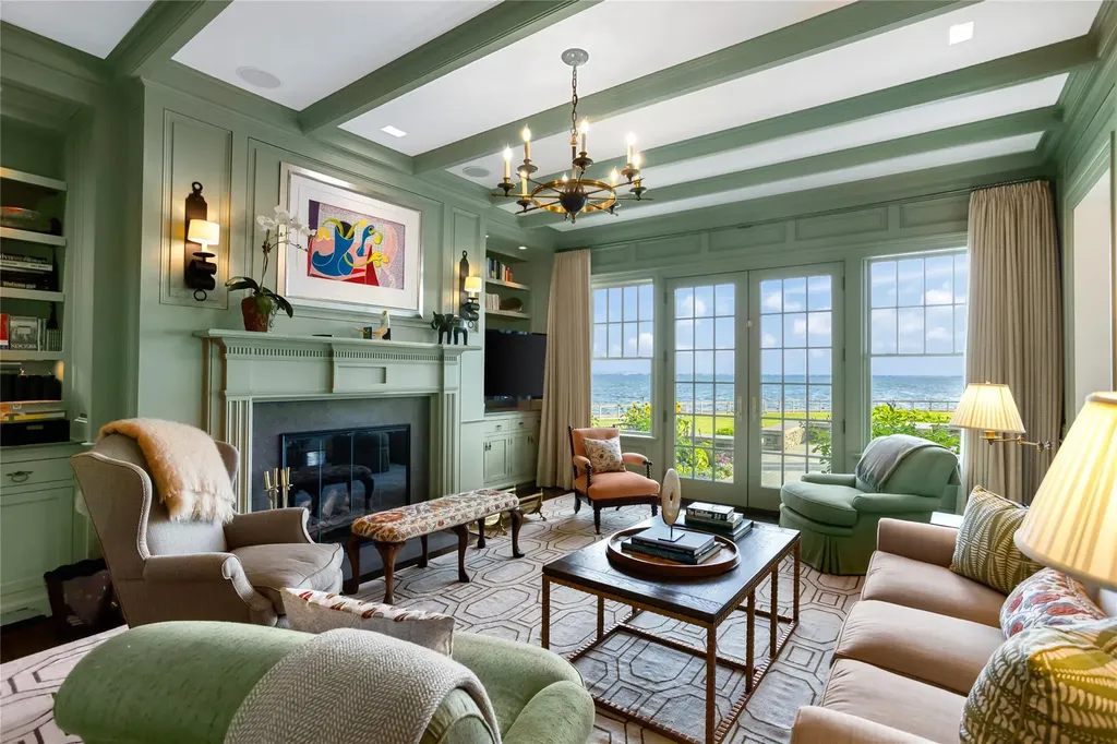 59 Shore Road Westhampton NY 11977