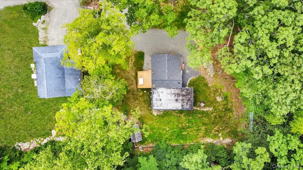 10 Pioneer Trail Monroe NY 10950
