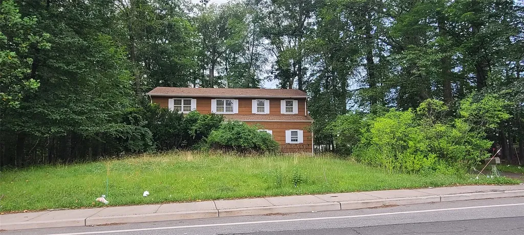 100 Highview Road Suffern NY 10901