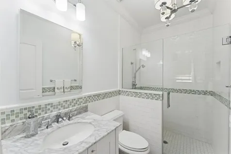 9 Shinnecock Road East Quogue NY 11942