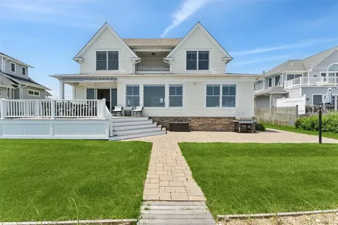 9 Shinnecock Road East Quogue NY 11942