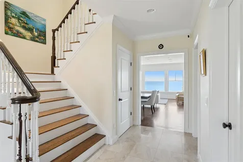 9 Shinnecock Road East Quogue NY 11942