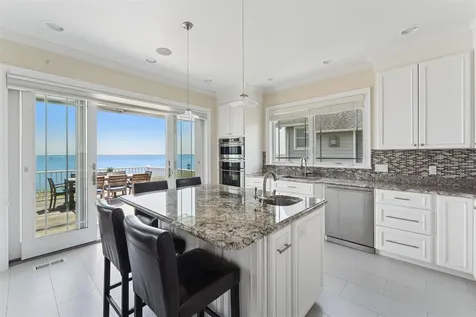 9 Shinnecock Road East Quogue NY 11942