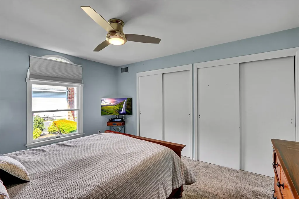 49 Primrose Lane North Babylon NY 11703