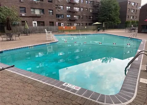 2261 Palmer Avenue New Rochelle NY 10801