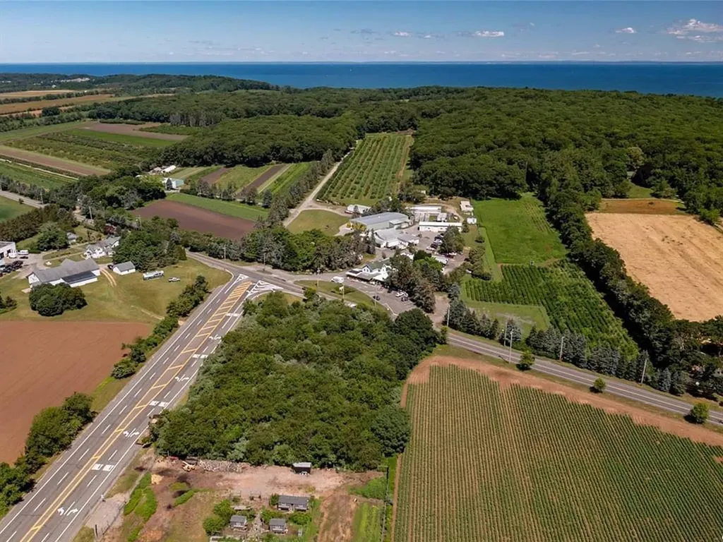 1117 Cross River Drive Riverhead NY 11901