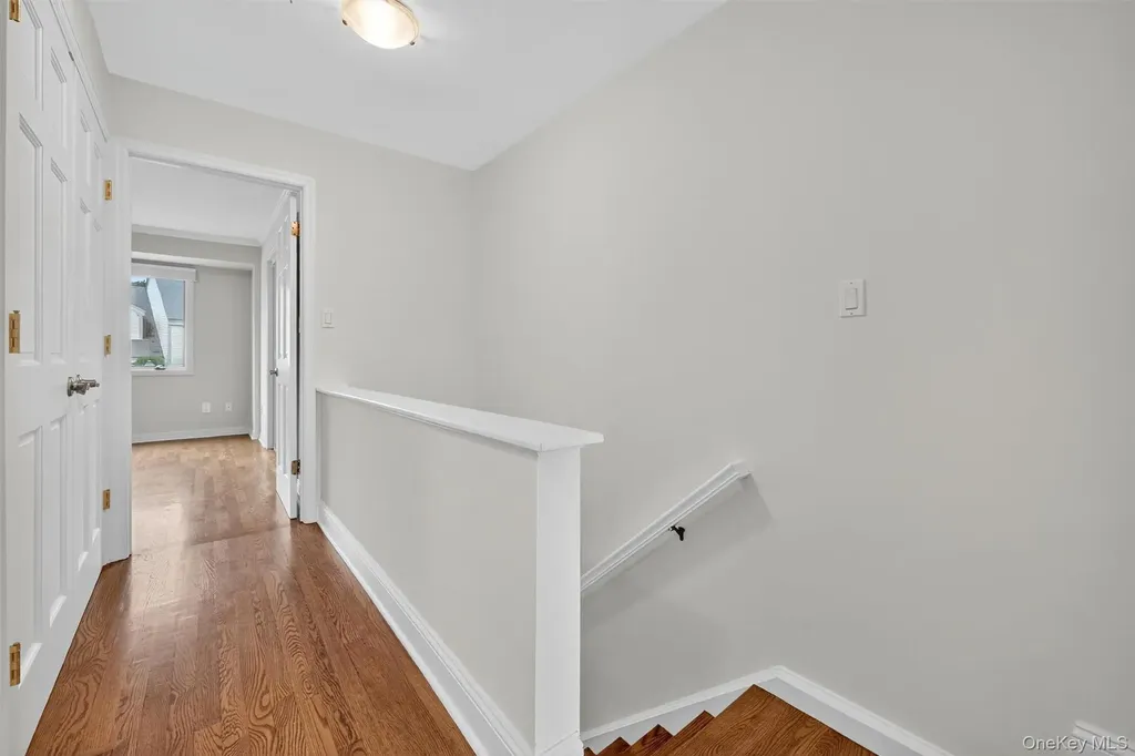 204 Stoneway Lane Peekskill NY 10566