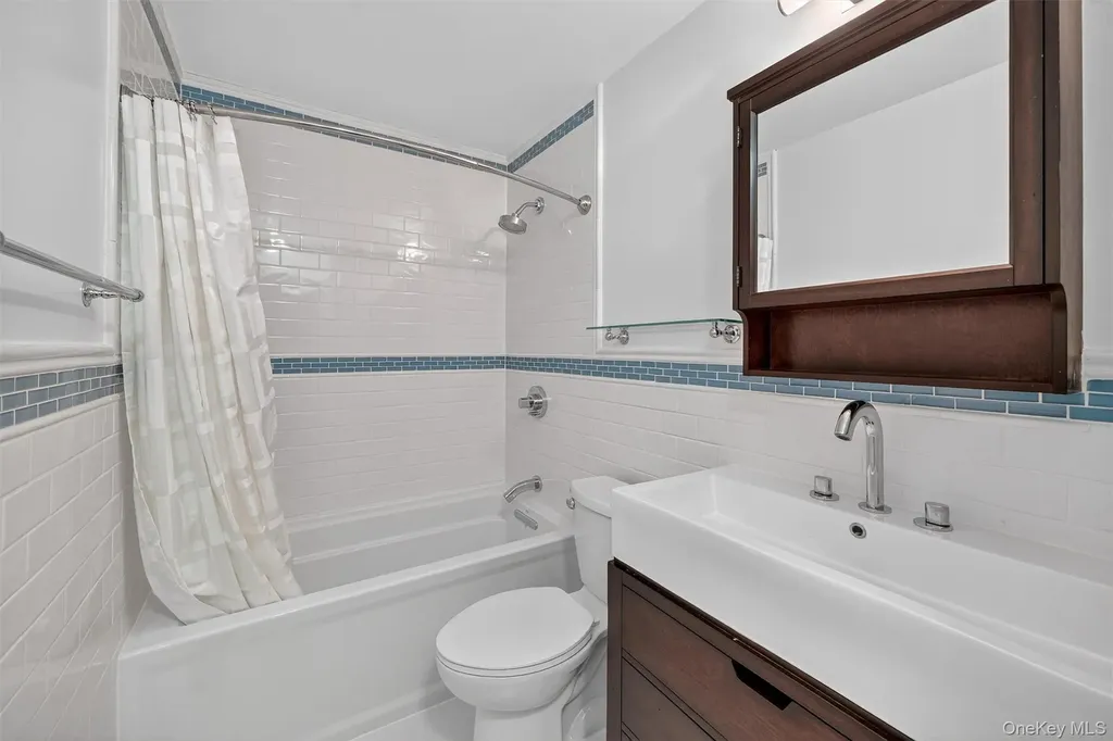 204 Stoneway Lane Peekskill NY 10566