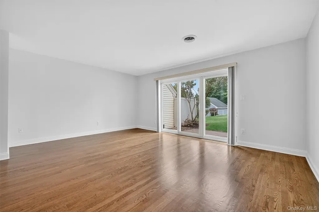 204 Stoneway Lane Peekskill NY 10566