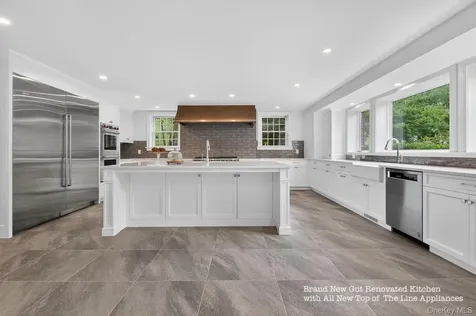 60 Piping Rock Road Upper Brookville NY 11545