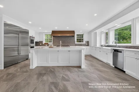 60 Piping Rock Road Upper Brookville NY 11545