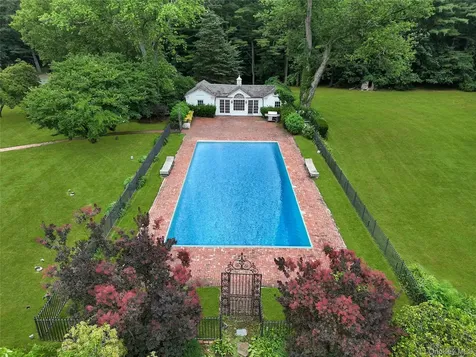 60 Piping Rock Road Upper Brookville NY 11545