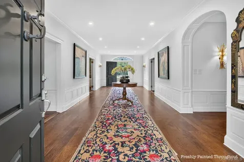 60 Piping Rock Road Upper Brookville NY 11545