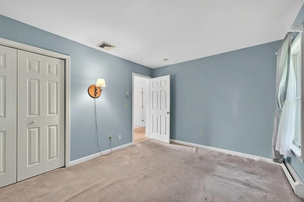 81 Hambletonian Road Chester NY 10918