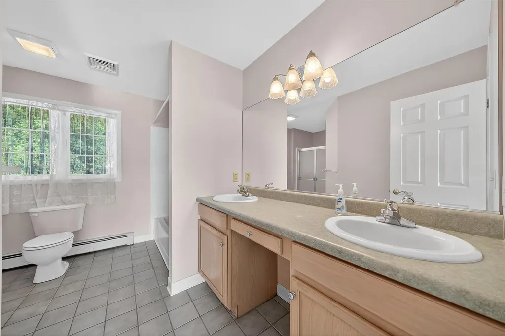 81 Hambletonian Road Chester NY 10918