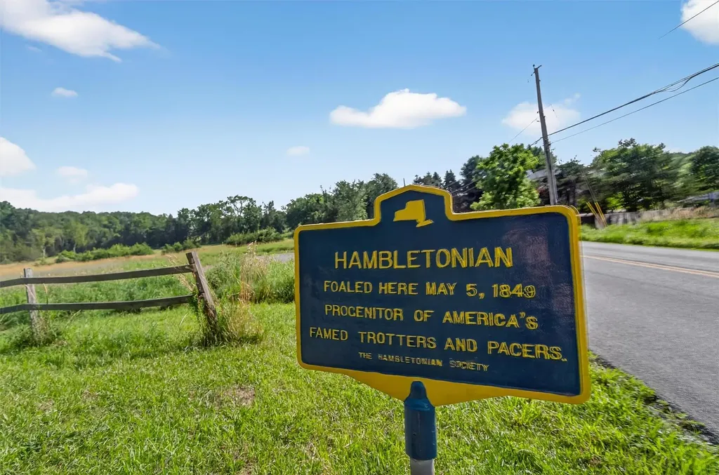 81 Hambletonian Road Chester NY 10918