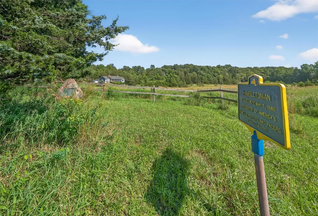 81 Hambletonian Road Chester NY 10918
