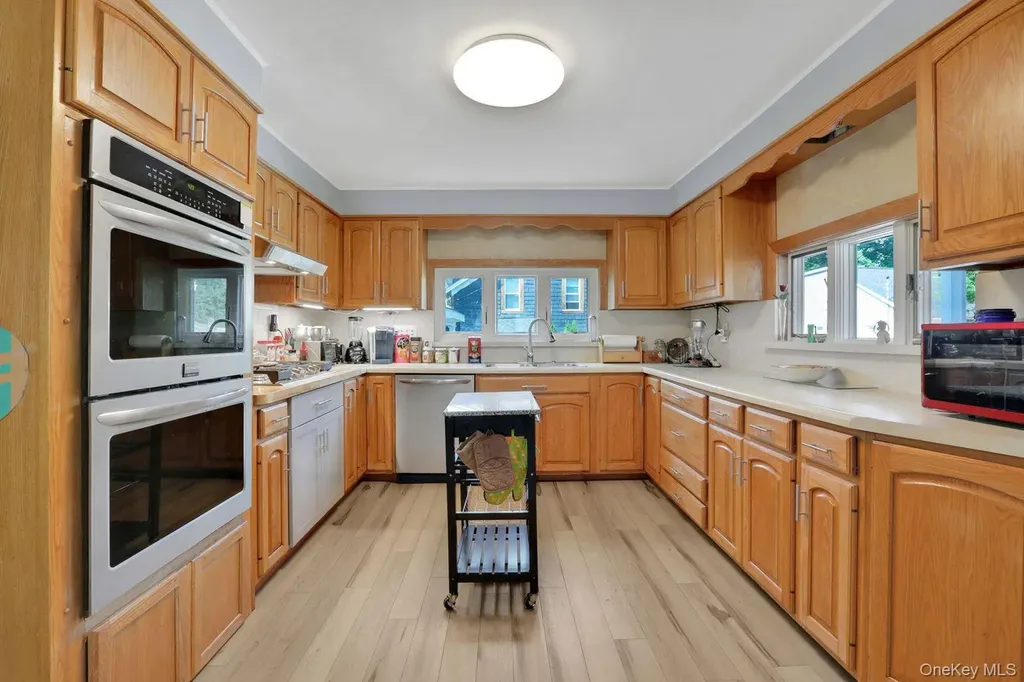 189 Fairview Avenue Kingston NY 12401