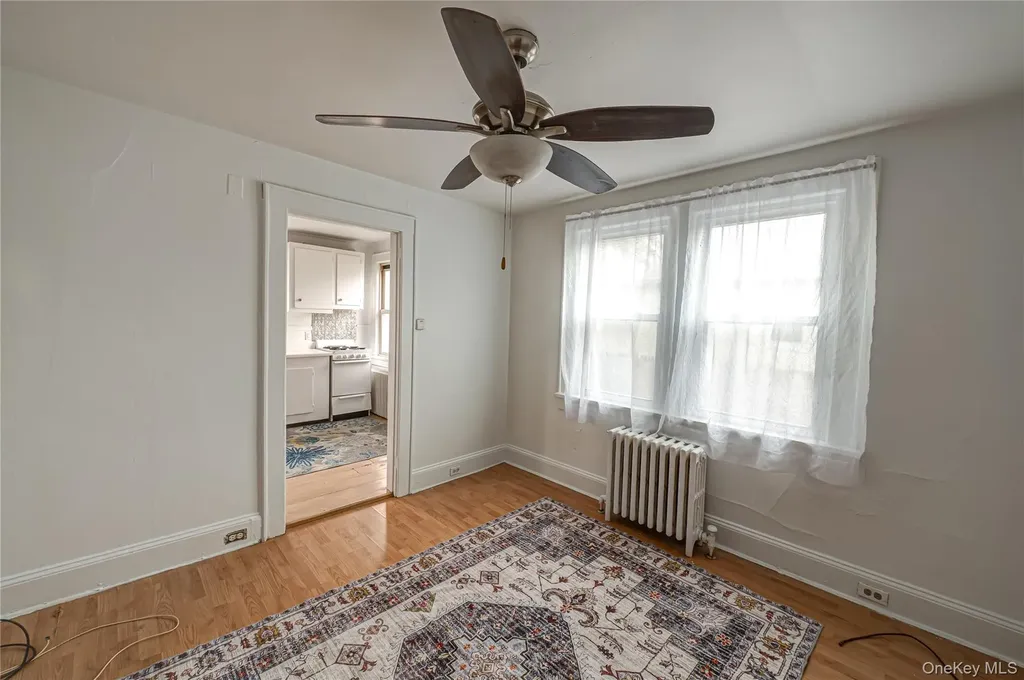 284 4th Avenue Bay Shore NY 11706