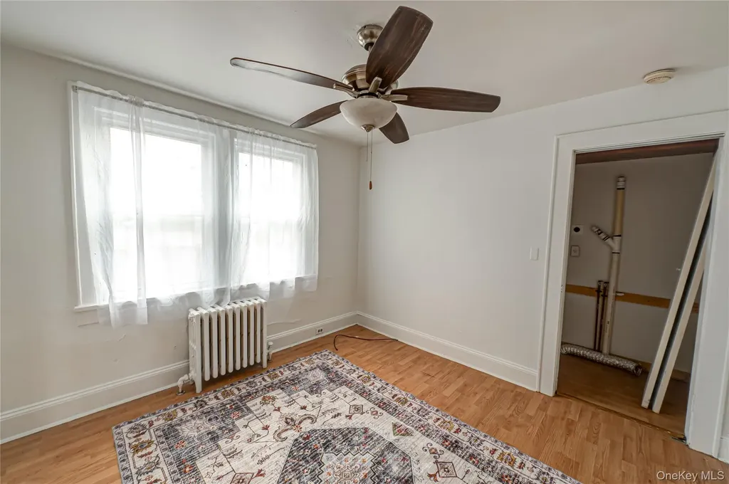 284 4th Avenue Bay Shore NY 11706