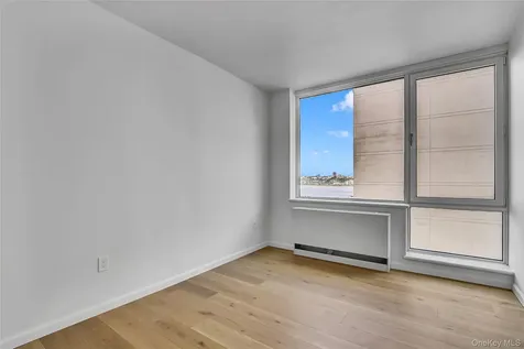 635 W 42nd Street New York (manhattan) NY 10036