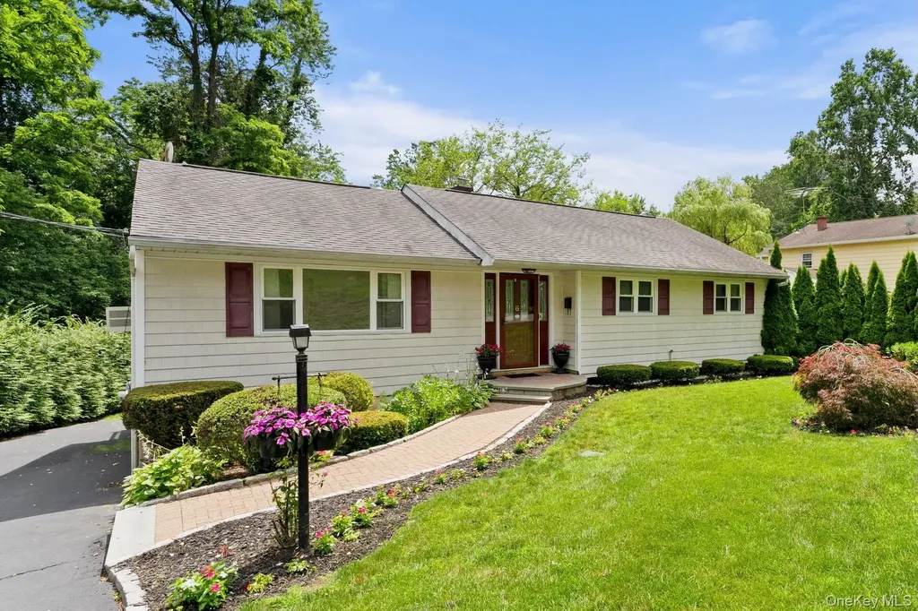 6 Andover Road Hartsdale NY 10530