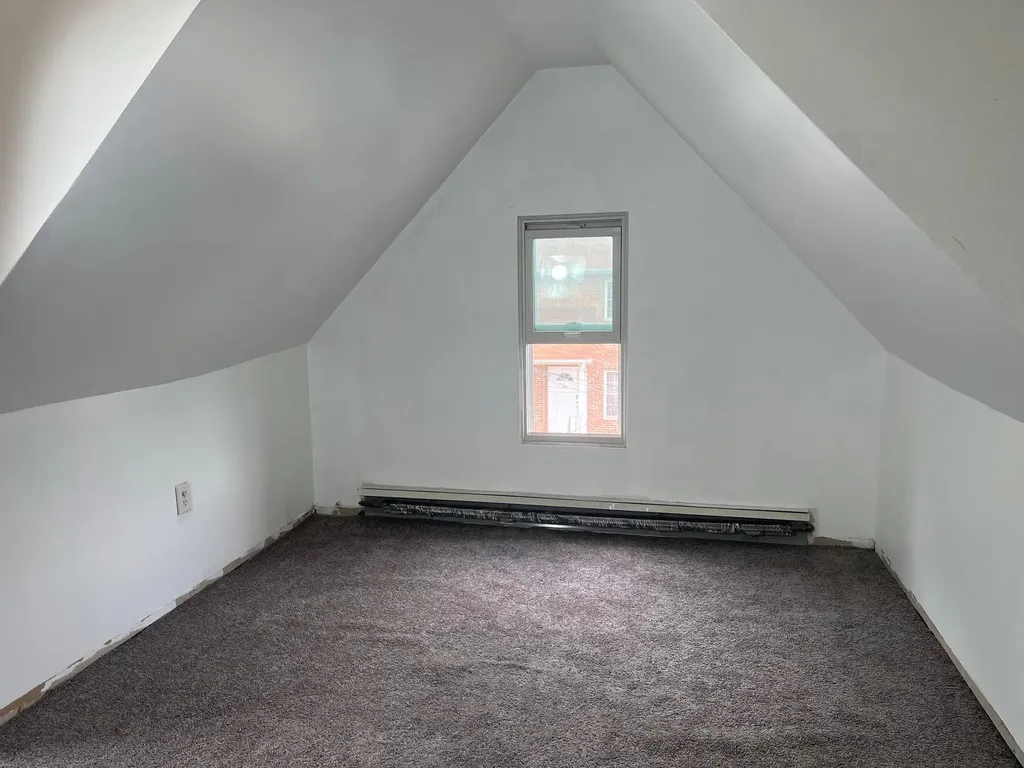 16 Doe Place Staten Island NY 10310