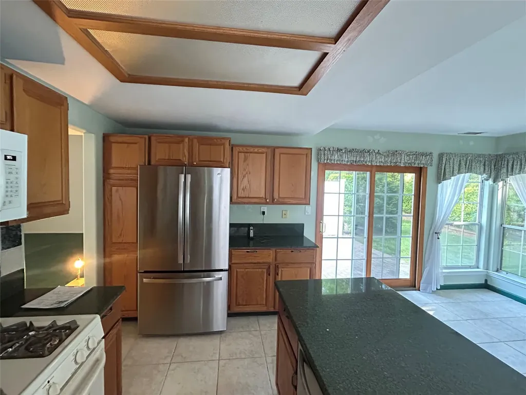 9 Glen Drive Ridge NY 11961