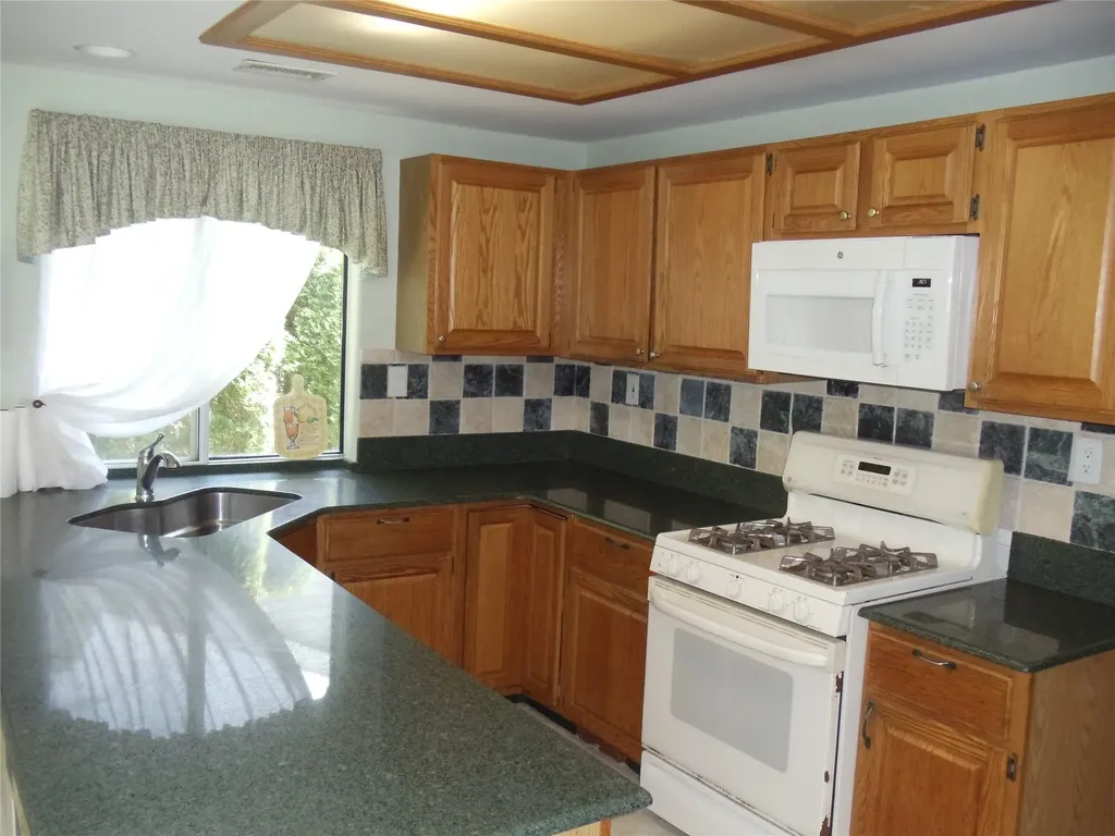 9 Glen Drive Ridge NY 11961