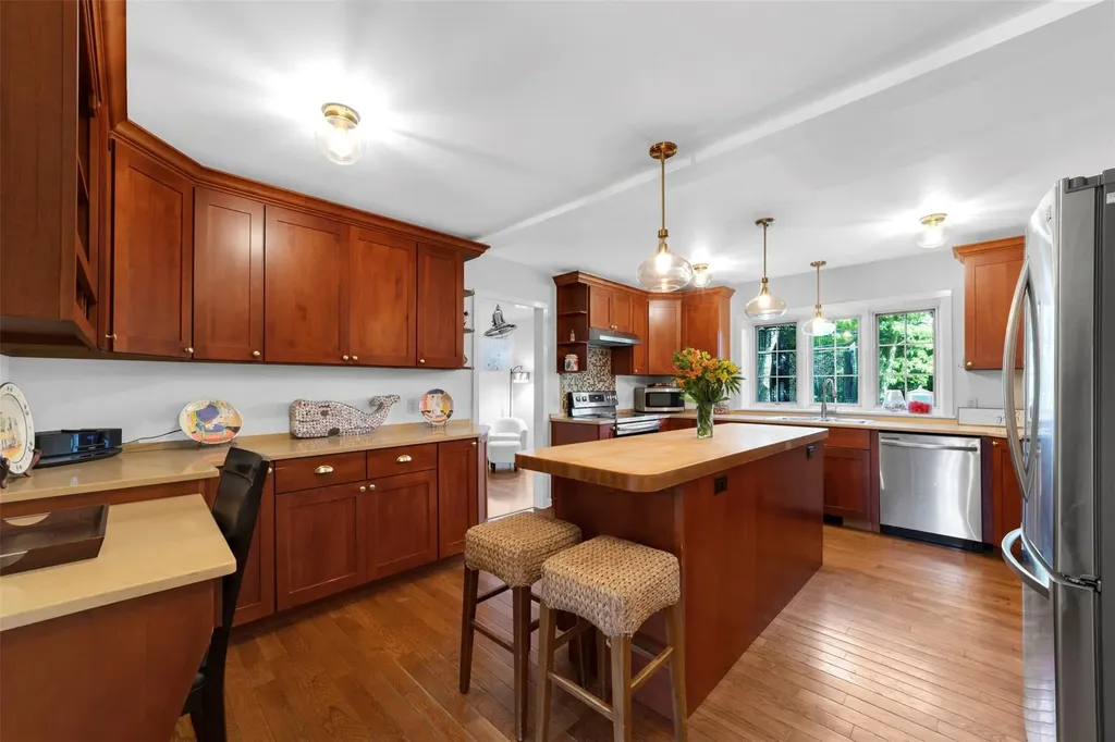 4 Debbie Lane Cross River NY 10518