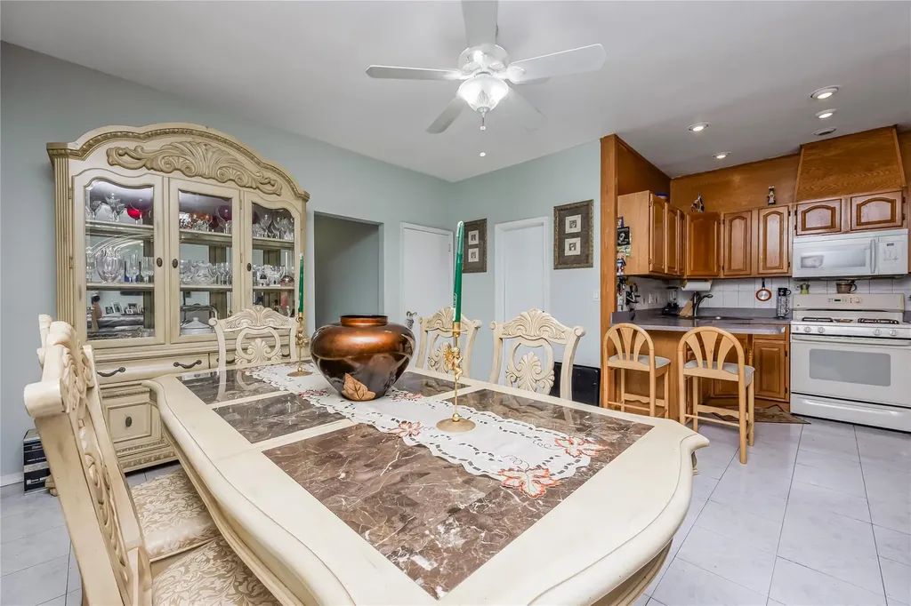 7408 15 Avenue Brooklyn NY 11228