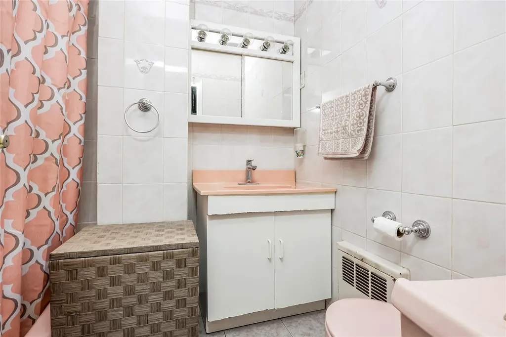 7408 15 Avenue Brooklyn NY 11228