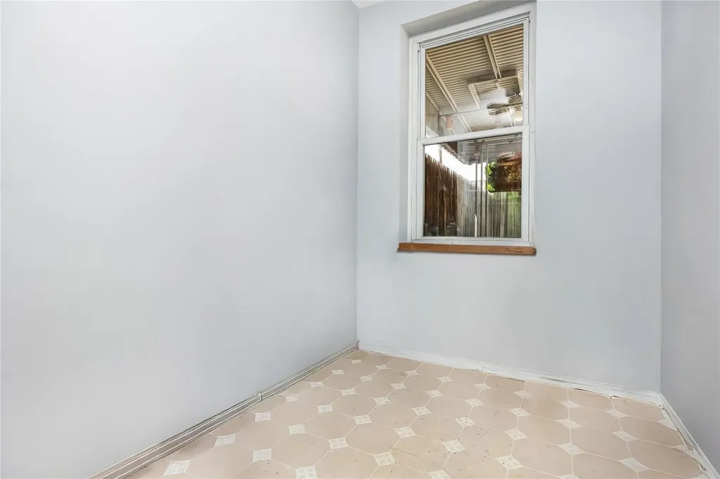 7408 15 Avenue Brooklyn NY 11228
