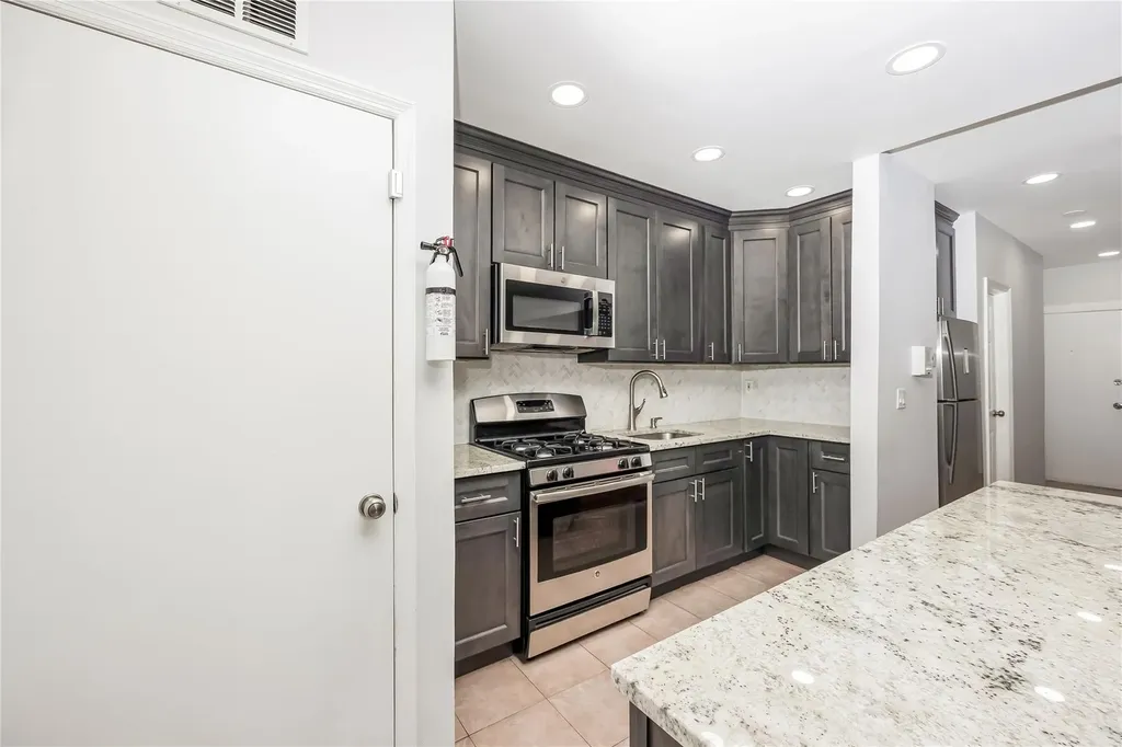 7408 15 Avenue Brooklyn NY 11228