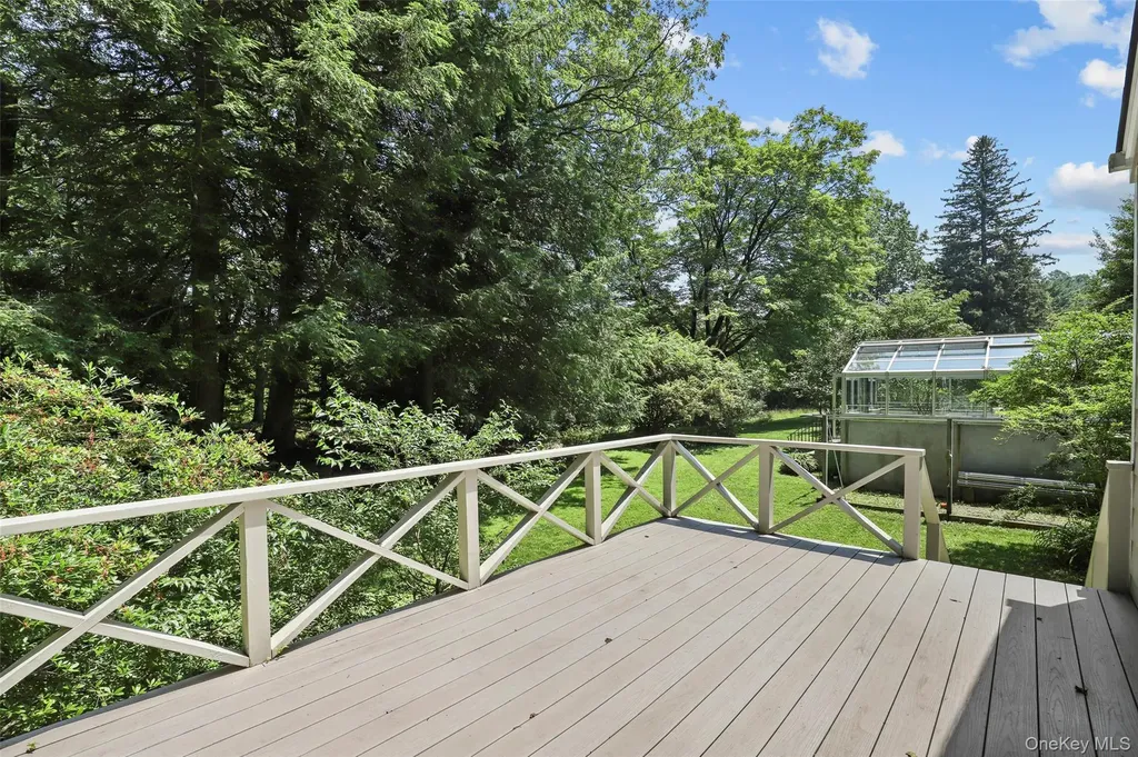 383 Pine Brook Road Bedford NY 10506