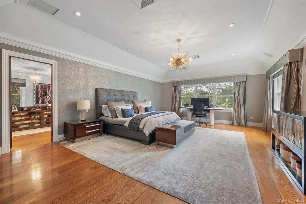 8 Ridgeview Circle Armonk NY 10504